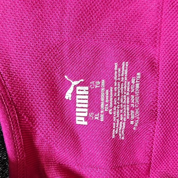Puma sports bra XL pink in color - Picture 3 of 3